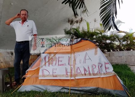 Huelguista en Campeche